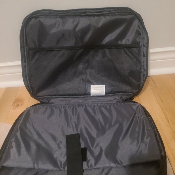 Brand New With Tags Bagasin Laptop Bag - Picture 2 of 4